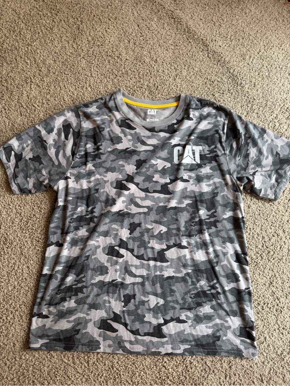 CAT Camo T-shirt
